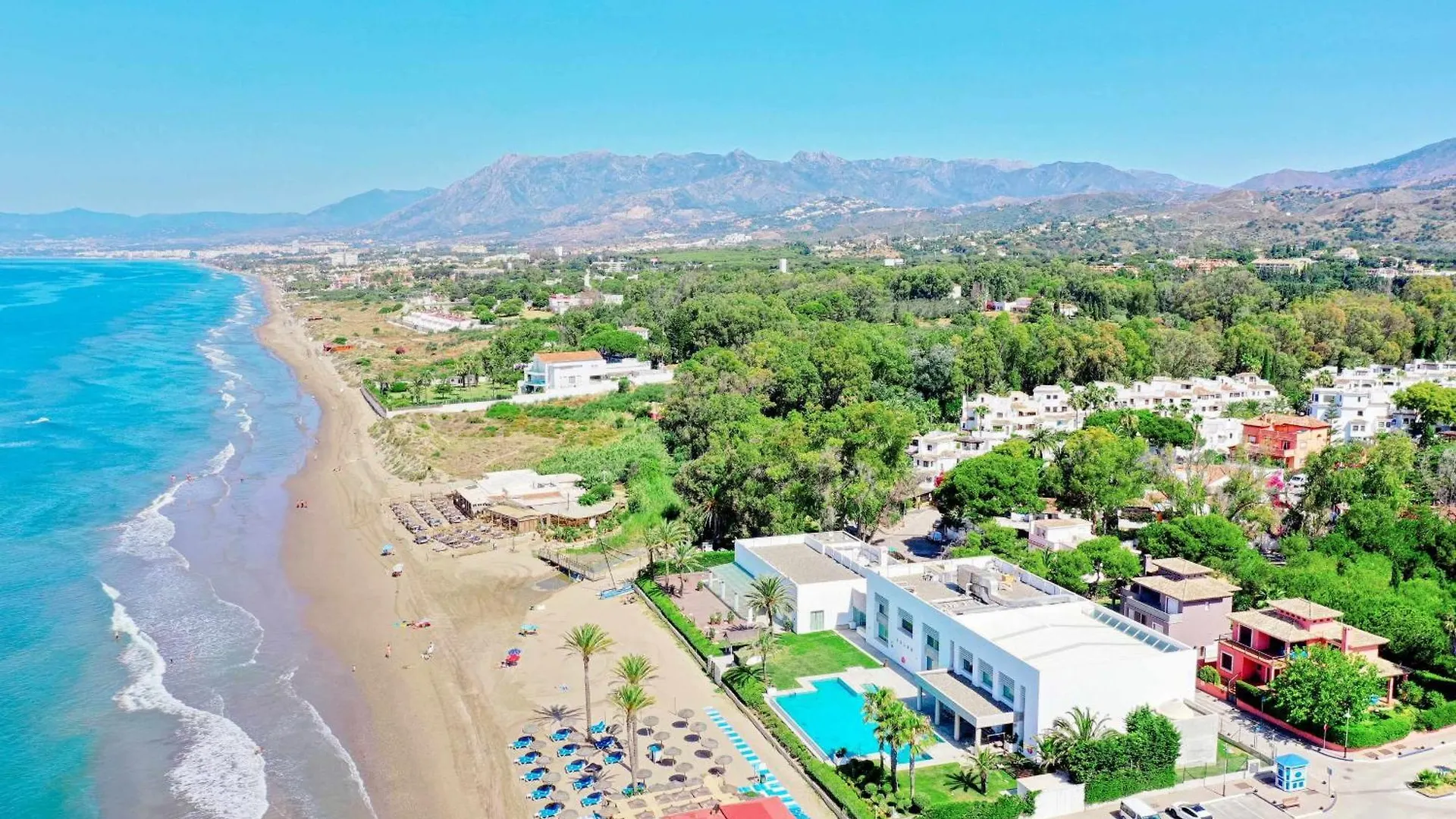 Apartment 1081 Beachfront Penthouse Jacuzzi Roofterace Lounge Wifi Marbella
